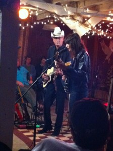Bo and Pieta - Shitty Barn Sessions